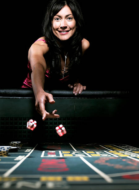 Sportsbook dashboard and Singapore Pools data displays on the papuatoto login portal